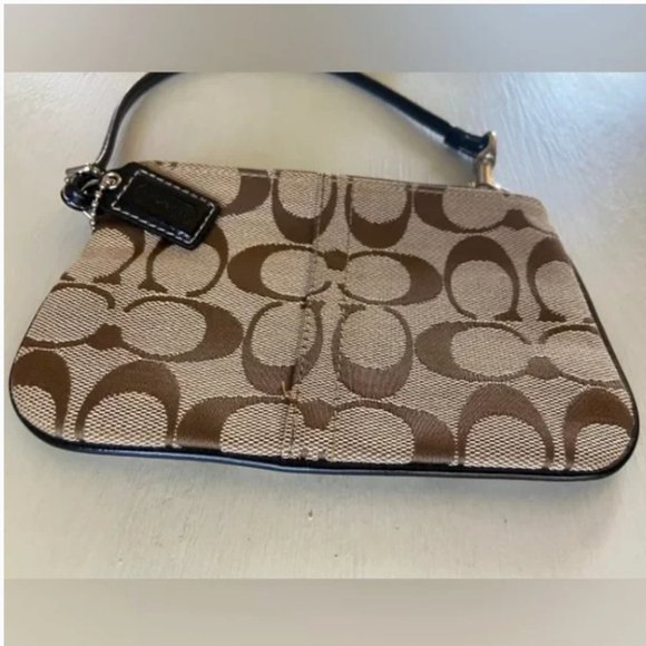 EUC COACH Signature Canvas and Patent Leather Wristlet Brown And Tan - Picture 1 of 7
